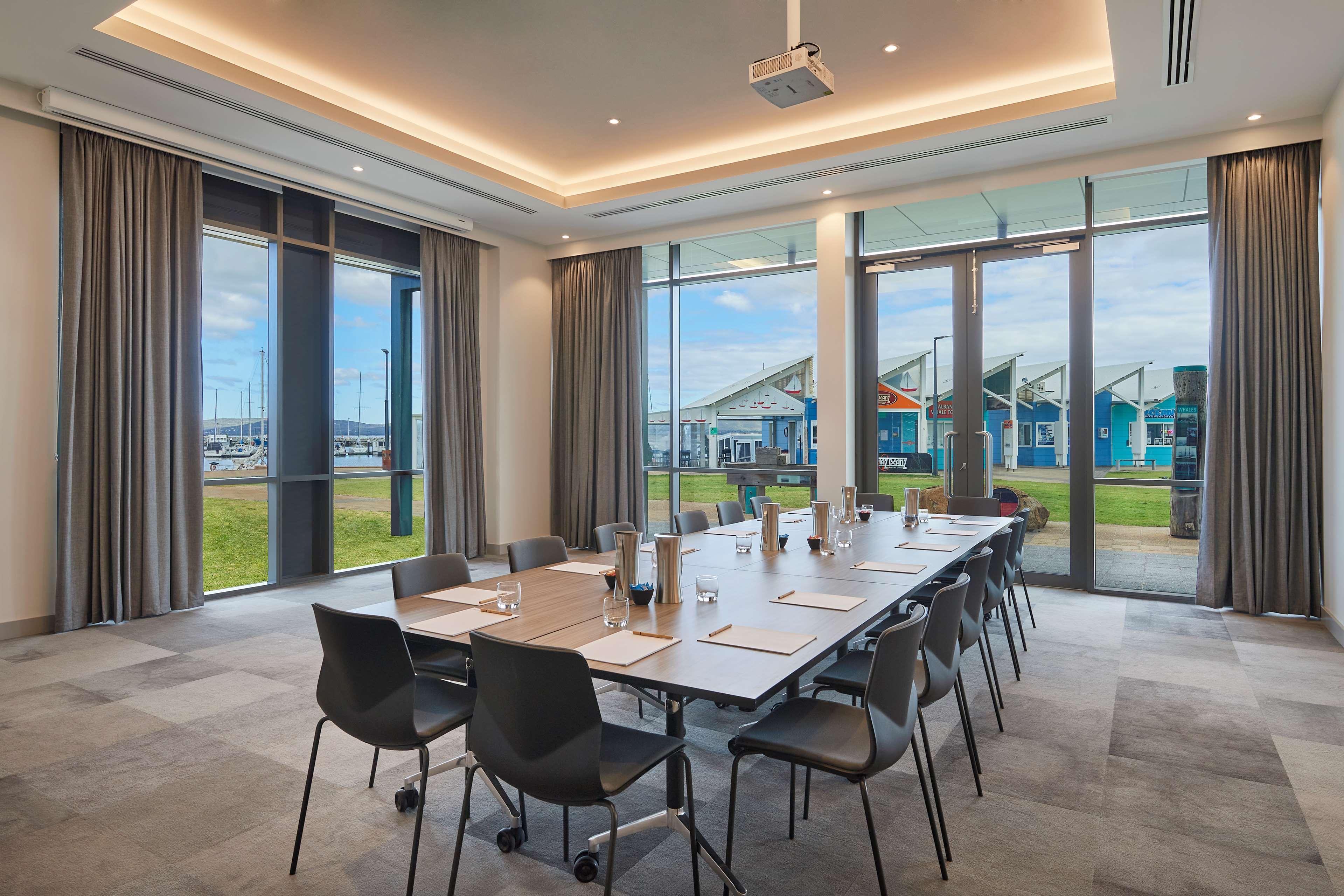 Hilton Garden Inn Albany, Wa Exterior foto